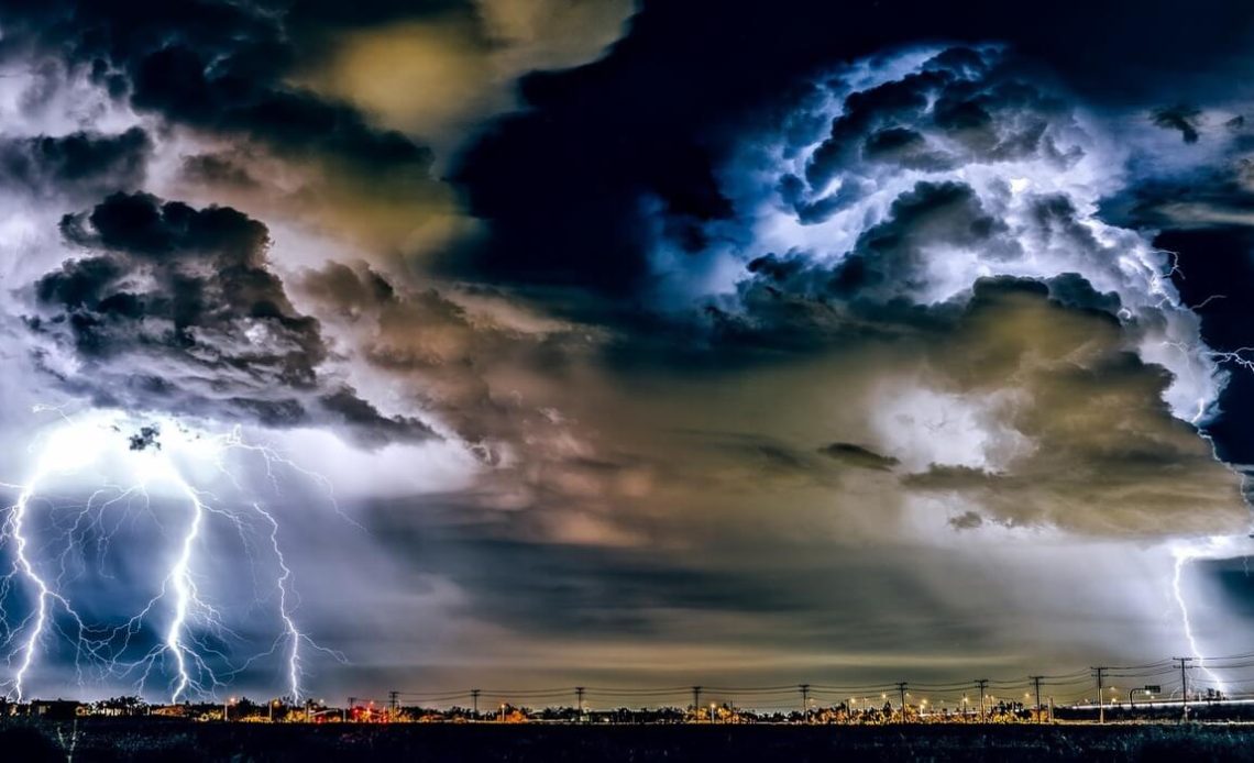 thunderstorm-città
