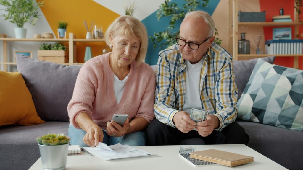 retirement-savings- elderly-couple-finance