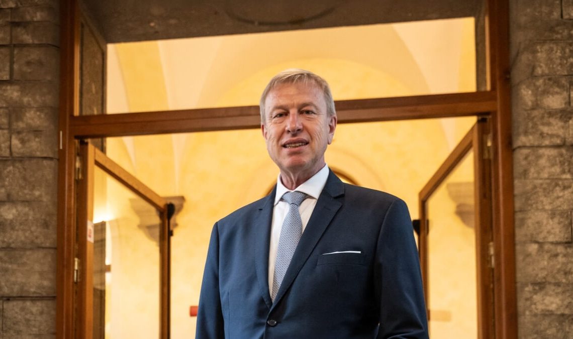 Roberto Arena presidente ANAPA interviene sul futuro degli agenti assicurativi